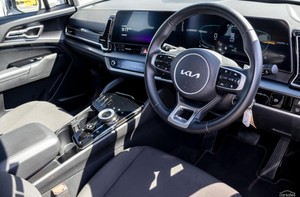 KIA SPORTAGE HEV 4WD Usado 2025 - Product Image 5