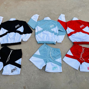 Conjunto de Chaqueta corta cortavientos de dos piezas personalizada de verano Conjunto corto de chándal cortavientos para hombre - Product Image 2