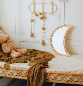 2023 Best Selling High Quality Durable Seagrass Moon <b>Kitchen</b> <b>Storage</b> Baskets Handmade Eco-Friendly Clothing Use New Styles - Product Image 1