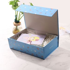 Boîte de papier en carton Rectangle de luxe pour petits cadeaux cosmétiques conception pliante gaufrage de stratification mate pour l'expédition de crème pour le visage - Product Image 1