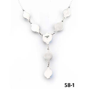 Collier artisanal classique en argent sterling et pierres blanches avec ancre turquoise et perles numérotées, idéal pour un cadeau - Product Image 4