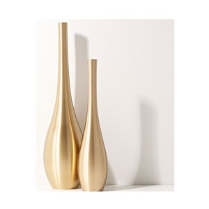 Jarra de estilista de cobre hecha a mano auténtica, jarra de agua pulida de primera calidad inspirada en el patrimonio cultural para cenas y decoraciones tradicionales - Product Image 5