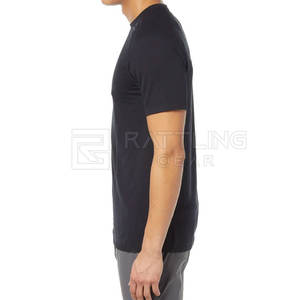 T-shirt unisexe en coton pour hommes T-shirt en jersey à manches courtes pour hommes pour la saison estivale 2024 facilement lavé avec logo personnalisé à vendre - Product Image 3