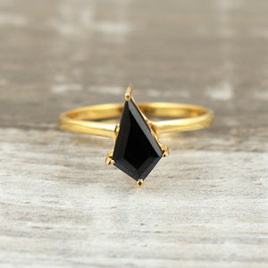 Anillo con Bisel de Ónix Negro Natural en Plata de Ley 925 |   Anillo de boda geométrico minimalista para mujer, venta al por mayor - Product Image 2