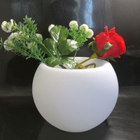 Nouveau design de jardinières surélevées Pots de plantes Moule de jardinière en métal pour jardin Conteneur d'éclairage intelligent Pots de fleurs à LED