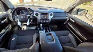 Sobari Best 2023 Tundraa Ventes saisonnières de voitures d'occasion de qualité supérieure, sans accident, en bon état, prêtes à rouler - Product Image 3