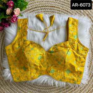 Las mujeres más hermosas usan colecciones de blusas Blusa étnica tradicional india al por mayor y precio barato con tallas grandes disponibles - Product Image 5