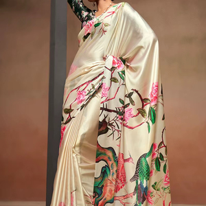 Sari Indio de Boutique, el Más Vendido, Elegante, Estiloso y Sofisticado, Tela Satén, Exclusivo Estampado Digital Étnico para Fiestas y Uso Diario - Product Image 1