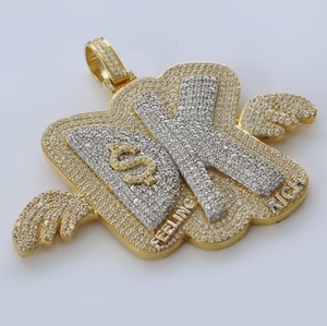 Élégant nouveau hip-hop 14k or blanc simulé Moissanite breloque initiale en argent sterling plaqué or coupe princesse - Product Image 3