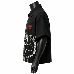 Camisa Oversize Personalizada para Hombre con Cremallera, Manga Corta, Corte Holgado, Estilo Urbano, Bolsillo con Diseño Gráfico, Venta al por Mayor OEM - Product Image 4