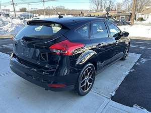 Ford Focus SEL Hatchback FWD 2017, Listo para Enviar - Product Image 4