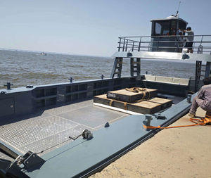 Barge de débarquement commerciale de 14 m en aluminium soudé pour le transport de marchandises - Product Image 1