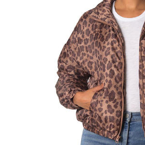High Quality Custom Zip-up Quilted <b>Puffer</b> <b>Jacket</b> for <b>Women</b> Breathable Bubble <b>Crop</b> Design Latest Knitted <b>Women's</b> <b>Puffer</b> <b>Jacket</b> - Product Image 5