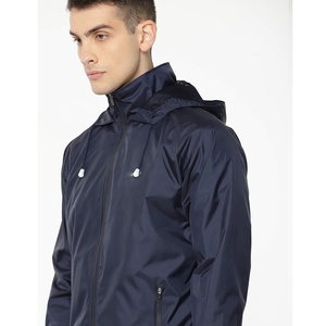 Veste coupe-vent à fermeture éclair unisexe en gros d'usine OEM 100% vêtements coupe-vent à capuche en polyester pour hommes et femmes - Product Image 4