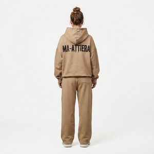 Ensemble survêtement décontracté en molleton de coton pour femme, coupe oversize, couleur beige, avec sweat à capuche et pantalon de jogging, style streetwear, vente en gros OEM - Product Image 2