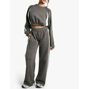 Top corto informal, chándal, sudadera de lana de algodón para mujer y pantalones acampanados, ropa de mujer, conjuntos de dos piezas - Product Image 3