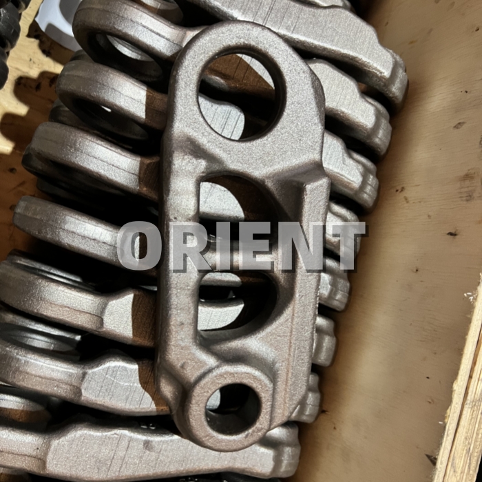 パーツ zenkuran0508 OEM Quality 058923 Track Chain Track Link for Sennebogen