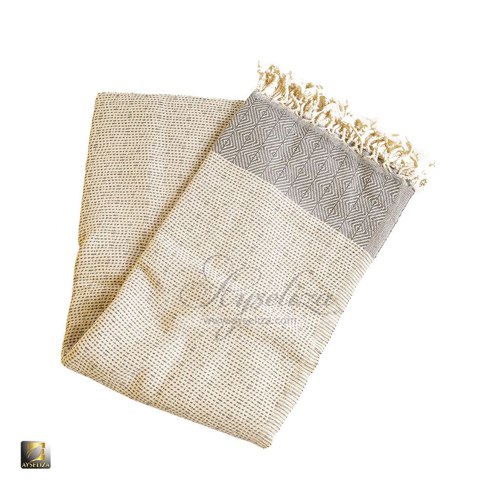 สีเทาอ่อน