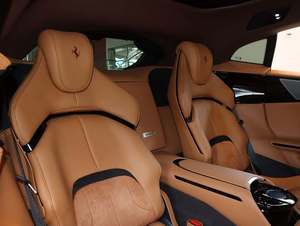 Purosangue Convertible 2025 USADO, Tracción en las Cuatro Ruedas, Volante a la Izquierda, Turbo, R17, Asientos de Cuero, Techo Panorámico de Aleación de Aluminio, Automático - Product Image 6