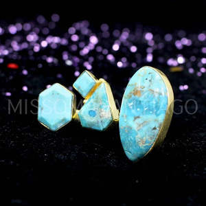 Anillo de dos dedos al por mayor con piedras preciosas turquesa Producto de piedras preciosas sueltas elegantes - Product Image 1