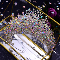 Ins Hot Bride Diadème Couronne Royal Reine Couronne Prom Fait À La Main De Mariage De Mariée Diadèmes Et Couronnes Pour Mariage Fille Anniversaire