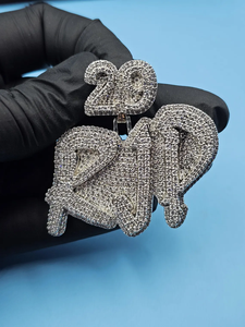 Colgante de Plata de Ley 925 con Letra Inicial Personalizada, Diamante Moissanite VVS Brillante, Estilo Hip Hop, Hecho a Mano, de Lujo, para Unisex - Product Image 6