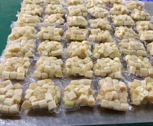 Mejor cotización para pedidos de exportación a granel de caña de azúcar congelada procesada a partir de caña fresca para un rendimiento constante de jugo - Product Image 5