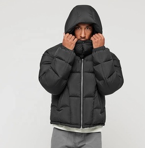 Vestes bouffantes imperméables pour hommes disponibles OEM et ODM Vestes bouffantes pour hommes à capuche personnalisable avec fermeture à glissière pour l'hiver extérieur Vestes bouffantes pour hommes - Product Image 5