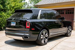 รถโรลส์-รอยซ์ คัลลิเนียน ปี 2022 มือสอง สภาพดีเยี่ยม พร้อมส่ง - Product Image 5