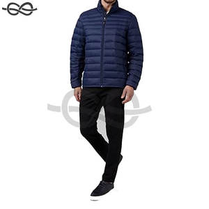Chaqueta Ultraligera Plegable para Hombre con Cuello Alto, Diseño con Capucha, Bolsillos con Cremallera, Repelente al Agua para Uso en Exteriores en Otoño - Product Image 4