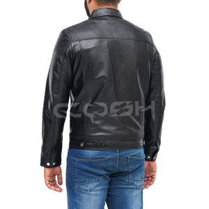 Chaqueta de Cuero Negra Premium para Hombre, Chaqueta de Motero Duradera y Moderna con Bolsillos Funcionales - Product Image 6