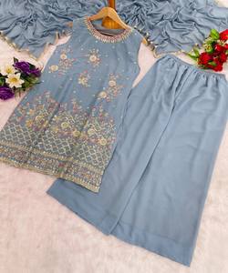 ชุดเดรสสตรีสีเทา - Product Image 6