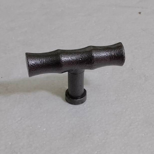 Directement du fabricant Boutons d'armoire simples en noir mat et laque Boutons de tiroir de porte et de fenêtre à bas prix Look classique - Product Image 2