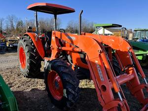 4WD แทรคเตอร์สำหรับ Kubota M9540ใหม่รถแทรคเตอร์ดีเซลล้อ16-180HP และตัวเลือก2WD ด้วยส่วนประกอบเครื่องยนต์20ปั๊ม - Product Image 5