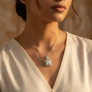 Collar con Colgante de Plata de Ley 925 con Circonita Cúbica Hecho a Mano para Mujer, con Dijes de Oro Rosa y Diamantes - Product Image 3