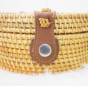 Sac fourre-tout décontracté de style bohème du fournisseur King Craft Viet Sac tissé de style bohème d'été Sac à main en rotin naturel de décoration brodée - Product Image 4