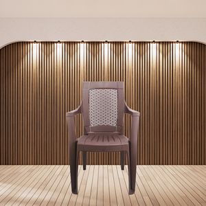 Chaise en filet plastique moderne MYSTIQUE pour usage extérieur dans les hôtels et les hôpitaux - Product Image 2