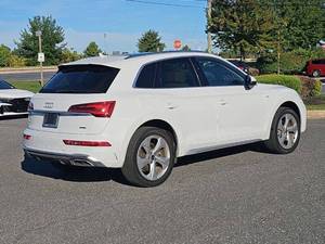 Audi Q5 quattro S line Prem Plus 45 TFSI AWD quattro S line Premium Plus 45 TFSI 4 portes SUV d'occasion à vendre - Product Image 3