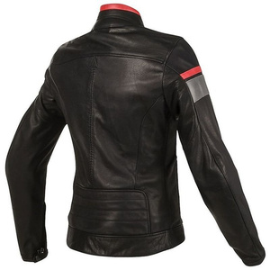Veste de moto en cuir Dainese Blackjack pour femmes, pour l'équitation - Product Image 2