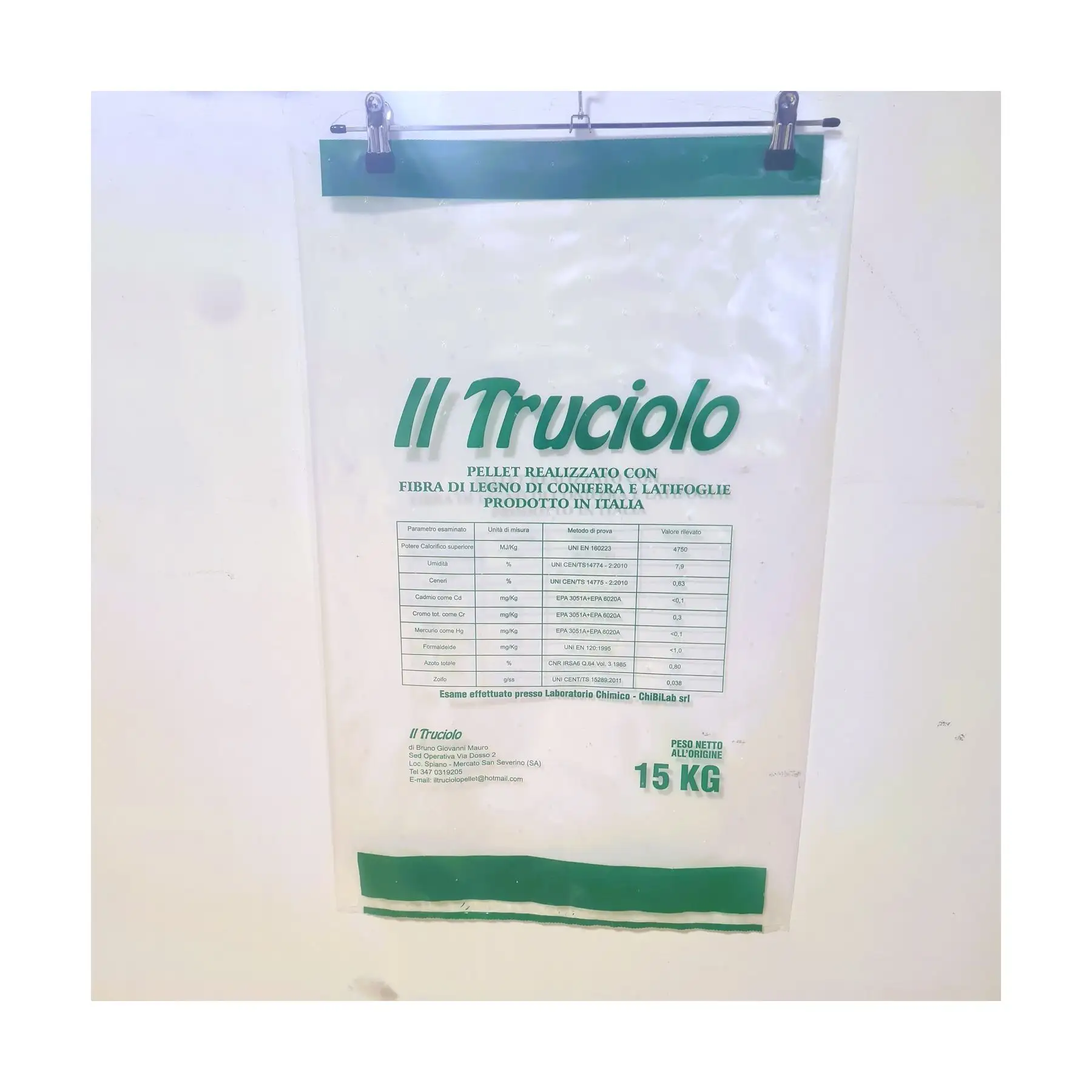 Premium LDPE Pellet Bags - Specialized Microperforation for Ventilation - Italian Precision for Specific Storage Needs