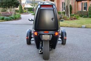 Increíble Oferta 2025 ArciImoto FUV Vehículo Eléctrico de 3 Ruedas con Doble Motor y Asientos Calefactados - Product Image 2