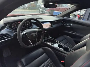 Audi RS e-tron GT 2022 d'occasion - Product Image 4