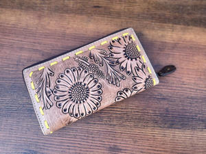 Bolso de mano de cuero de estilo occidental hecho a mano para mujer - Product Image 3