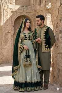 Robe afghane Kuchi vintage en édition limitée, manches longues, broderie artisanale, mousseline, styles personnalisés, design mixte, toutes saisons - Product Image 4