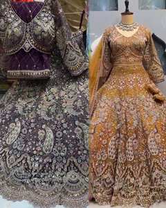 Vêtements ethniques à la mode Lehenga Choli pour fête Disponible en plusieurs tailles et couleurs disponibles en vrac - Product Image 5