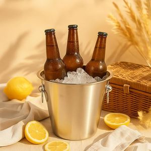 Cubo de hielo de cerveza de acero inoxidable de 4,5 l de gran capacidad al por mayor | Enfriador aislado de pared a granel OEM para bebidas, champán y uso en fiestas - Product Image 2