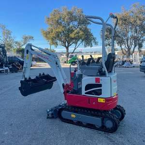 Mini-excavatrice japonaise d'occasion Takeuchi TB235-2, 3,5 tonnes, diesel, sur chenilles, moteur Yanmar et 3 godets, pompe, boîte de vitesses - Product Image 2