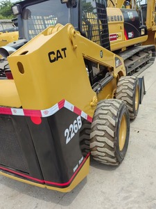Chargeuse compacte sur pneus Caterpillar 226B, diesel, hydraulique |   Matériel de construction – Meilleur prix de gros - Product Image 2