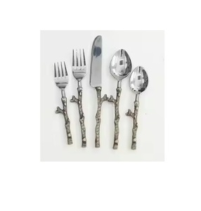 Vente en gros 18/0 acier inoxydable couteau fourchette cuillère élégant style asiatique couverts miroir argent métal élégant mariage couverts - Product Image 1