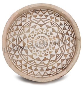 Bandeja de servicio redonda de madera de mango respetuosa con el medio ambiente, bandeja de madera decorativa y para servir con asa, precio bajo de mercado para vendedores en línea - Product Image 5